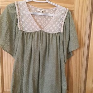 Medium umgee top
